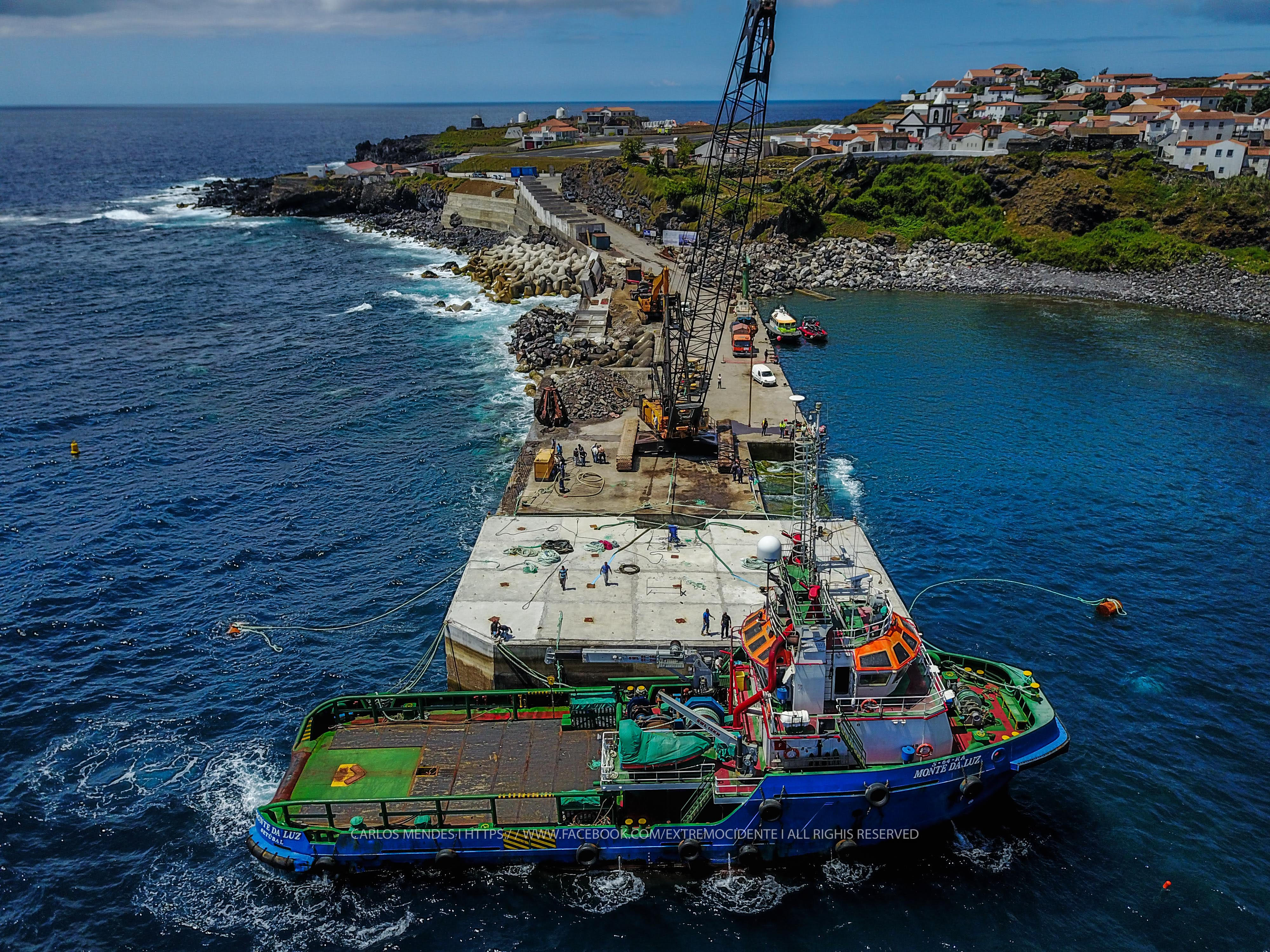 Porto da Casa - Corvo